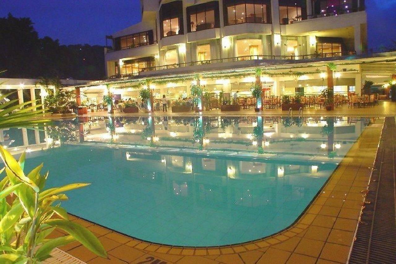 M Social Resort Penang Tanjung Bungah  Exterior photo